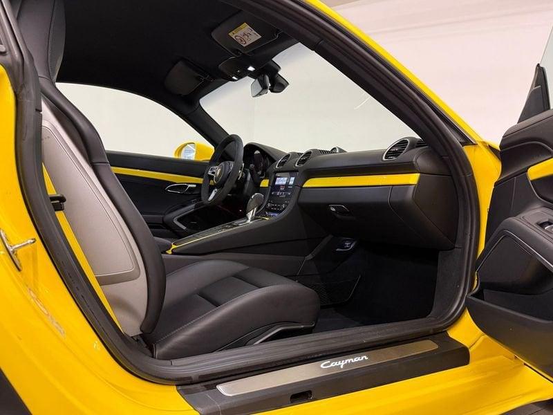 Porsche 718 2.0 Cayman Style Edition