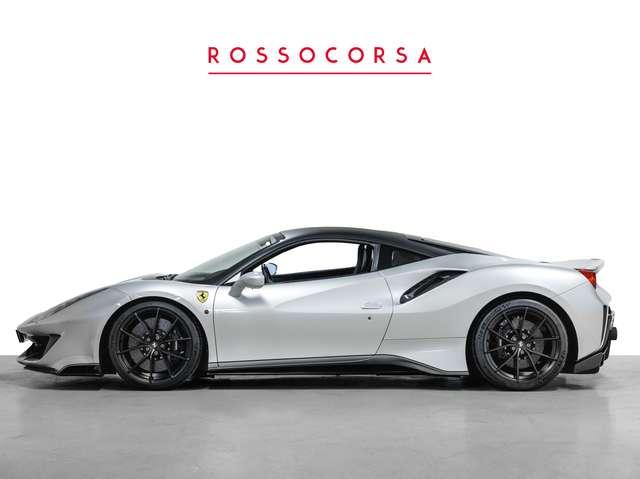 Ferrari 488 Pista