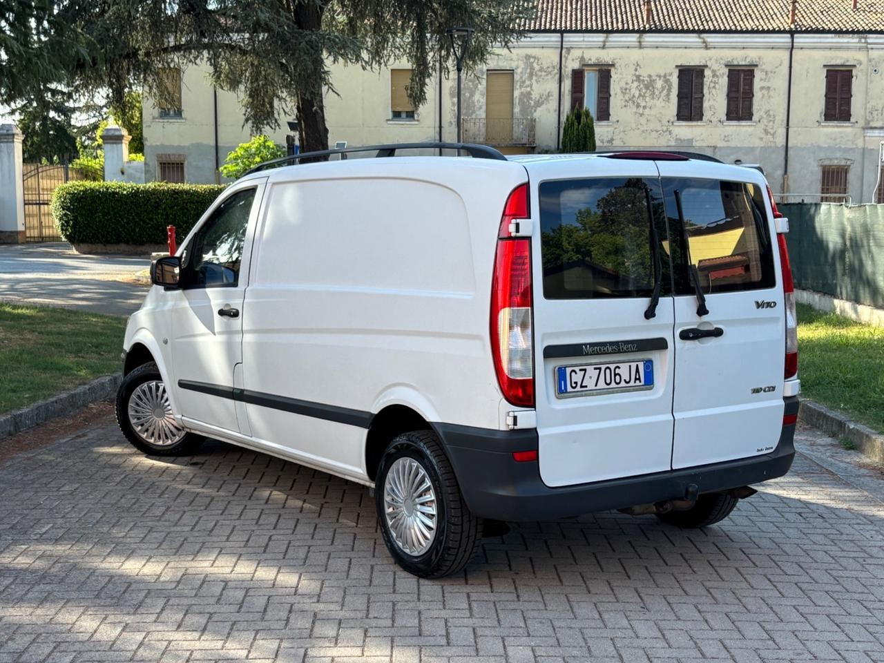 Mercedes-benz Vito 2.2 110 CDI 3posti