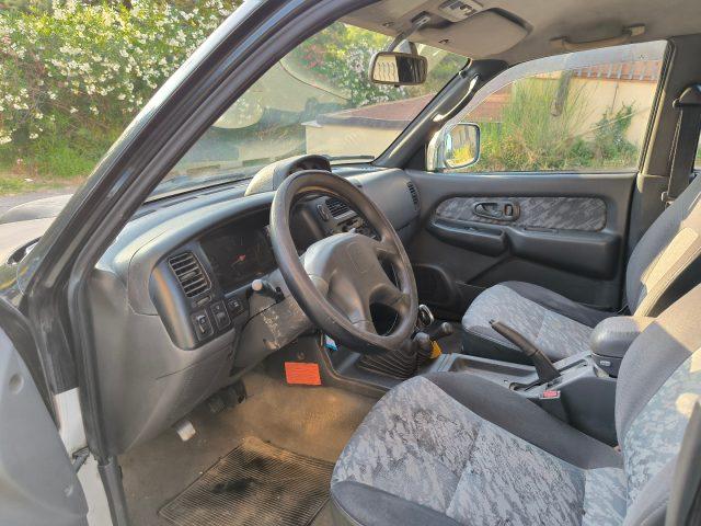 MITSUBISHI L200 2.5 TDI 4WD Club Cab Pup. GLS Targ.