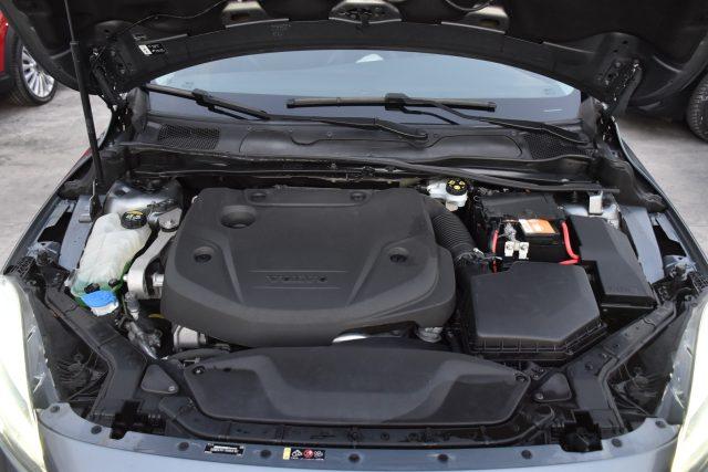 VOLVO V40 D2 Business Plus