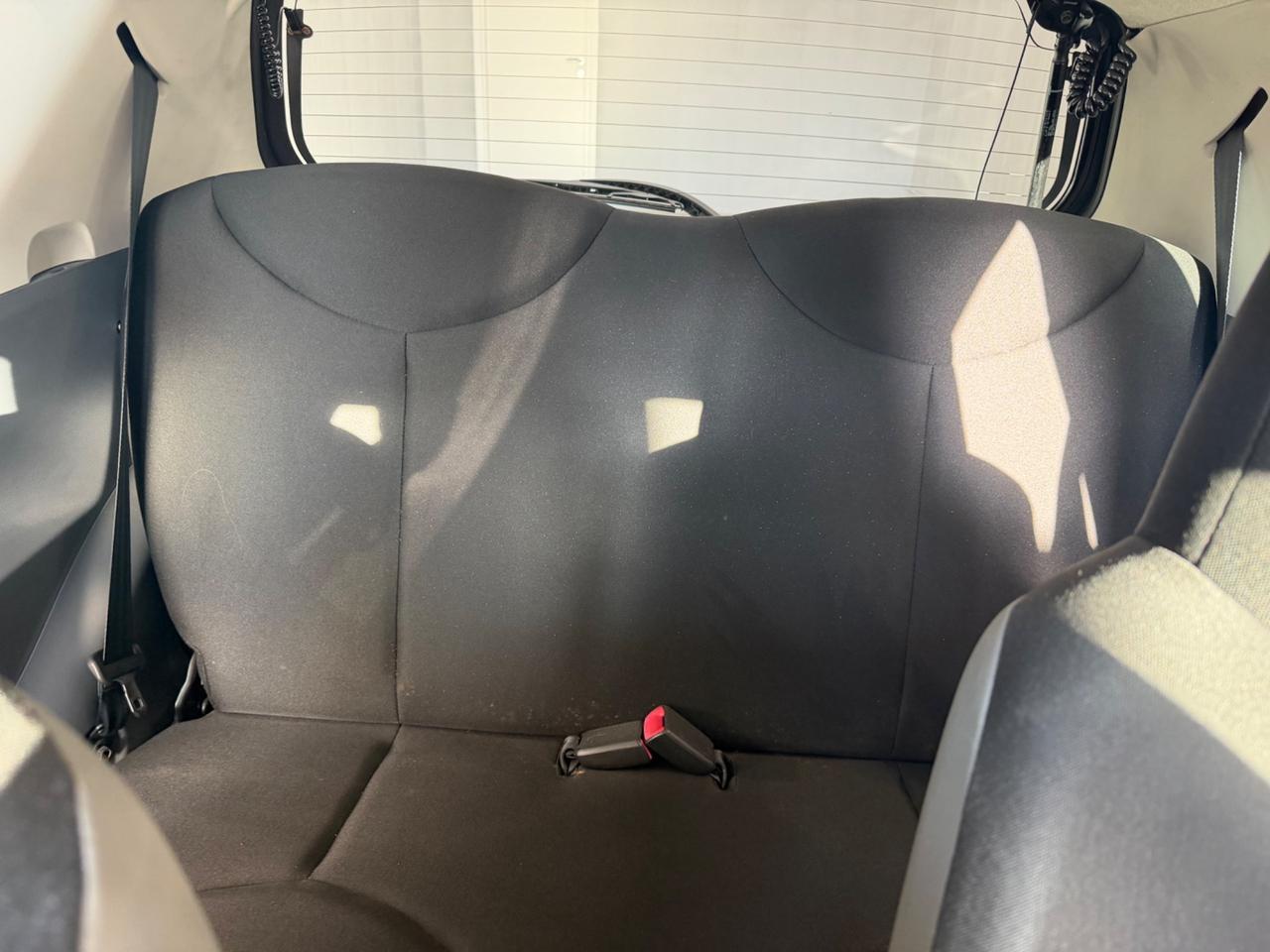 Toyota Aygo 1.0 12V VVT-i 3 porte Now Connect 70.000 KM Unicoproprietario