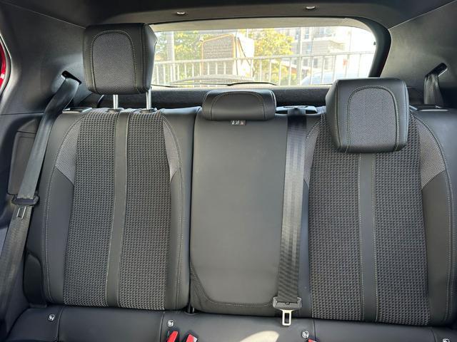 PEUGEOT 2008 motore elettrico 136 CV GT Pack