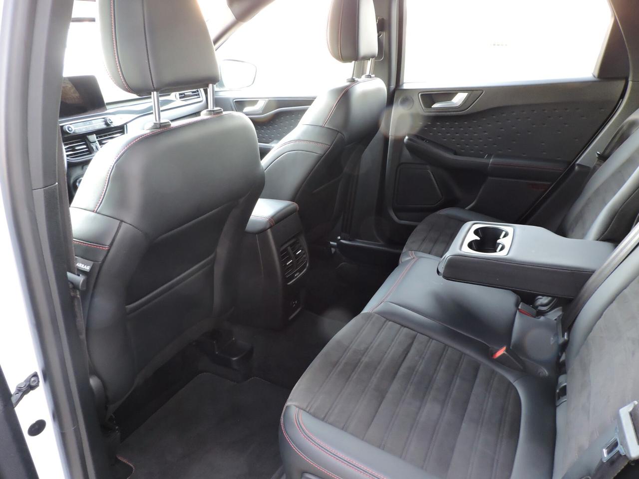 Ford Kuga 2.0 EcoBlue Hybrid 150 CV 2WD ST-Line X