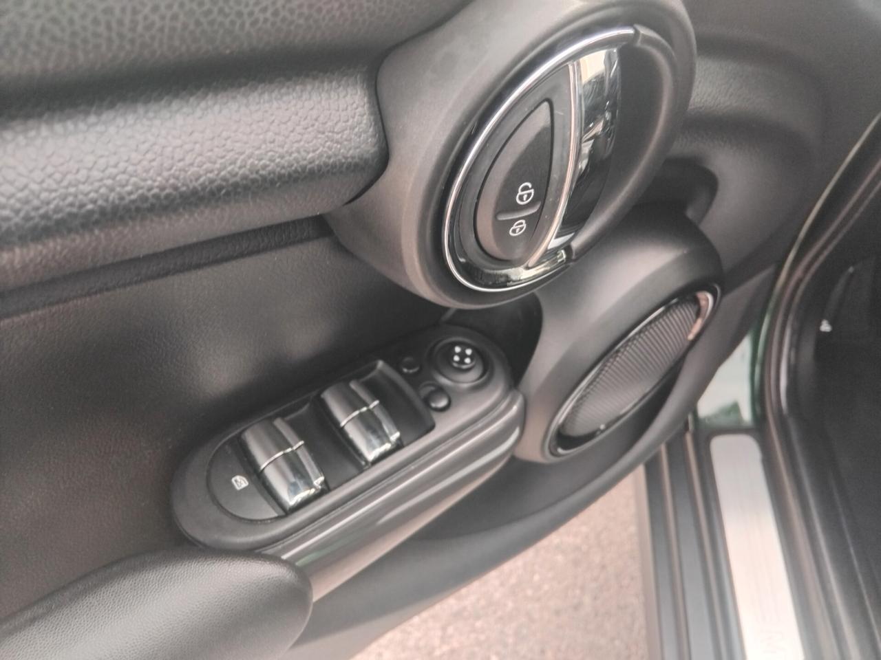 Mini cooper 1.5 95cv 5 porte