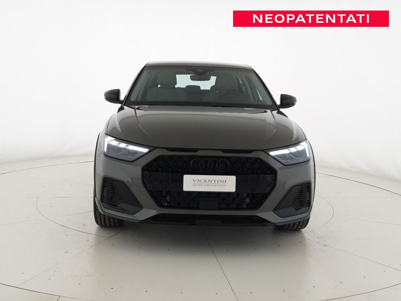 Allstreet 30TFSI 116CV S tronic Identity Contrast