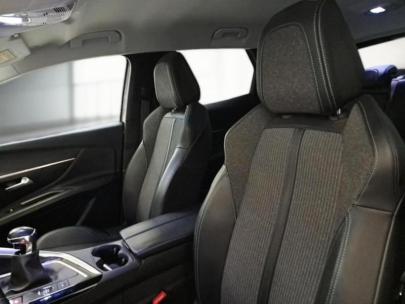PEUGEOT 3008 BLUEHDI 130 SES ALLURE SUV