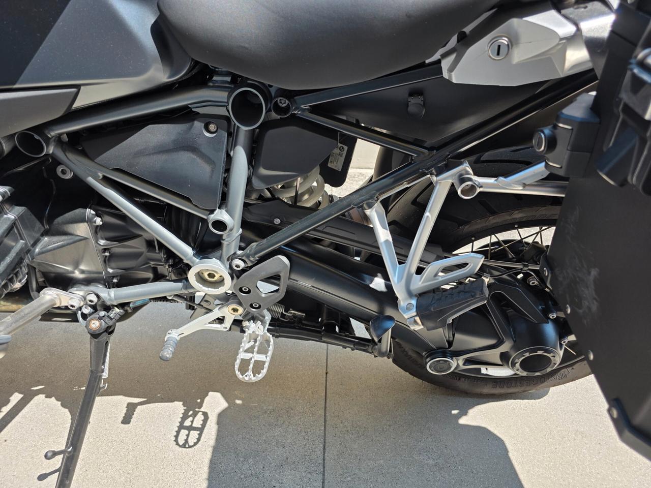 Bmw R 1250 RS Adventure triple black
