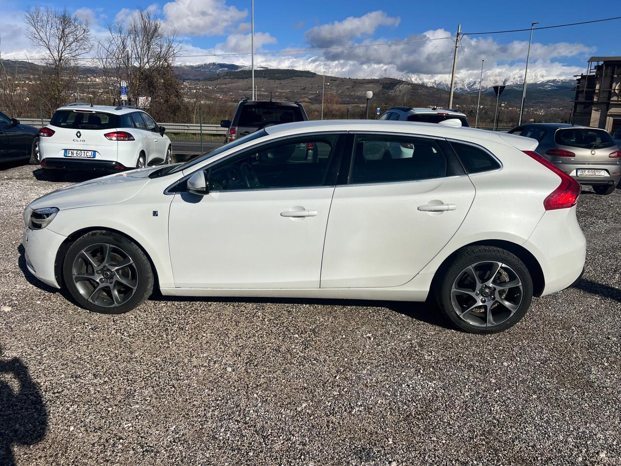 Volvo V40 D2 Business