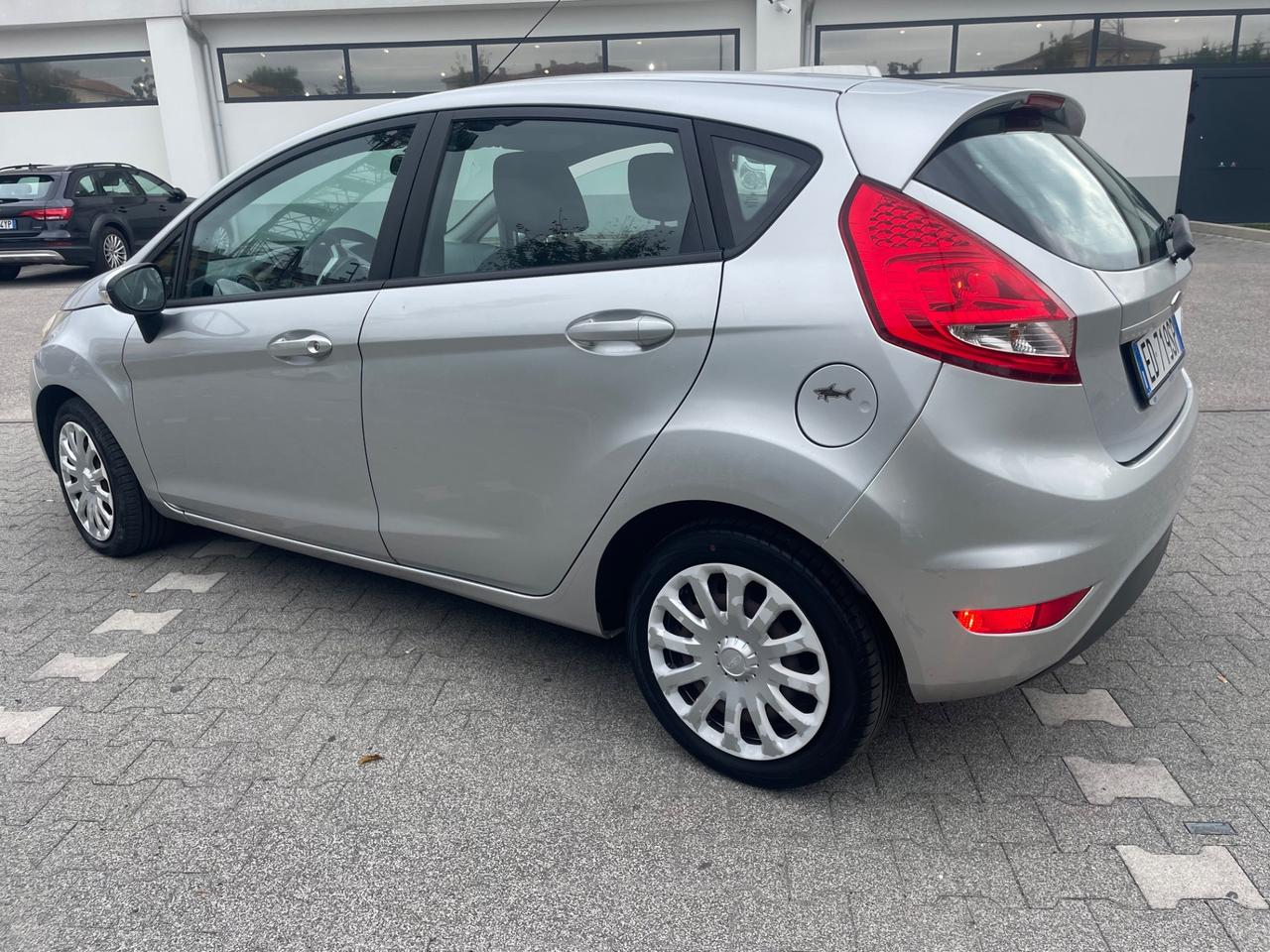 Ford Fiesta 1.2 benzina 5p. Titanium euro(5)