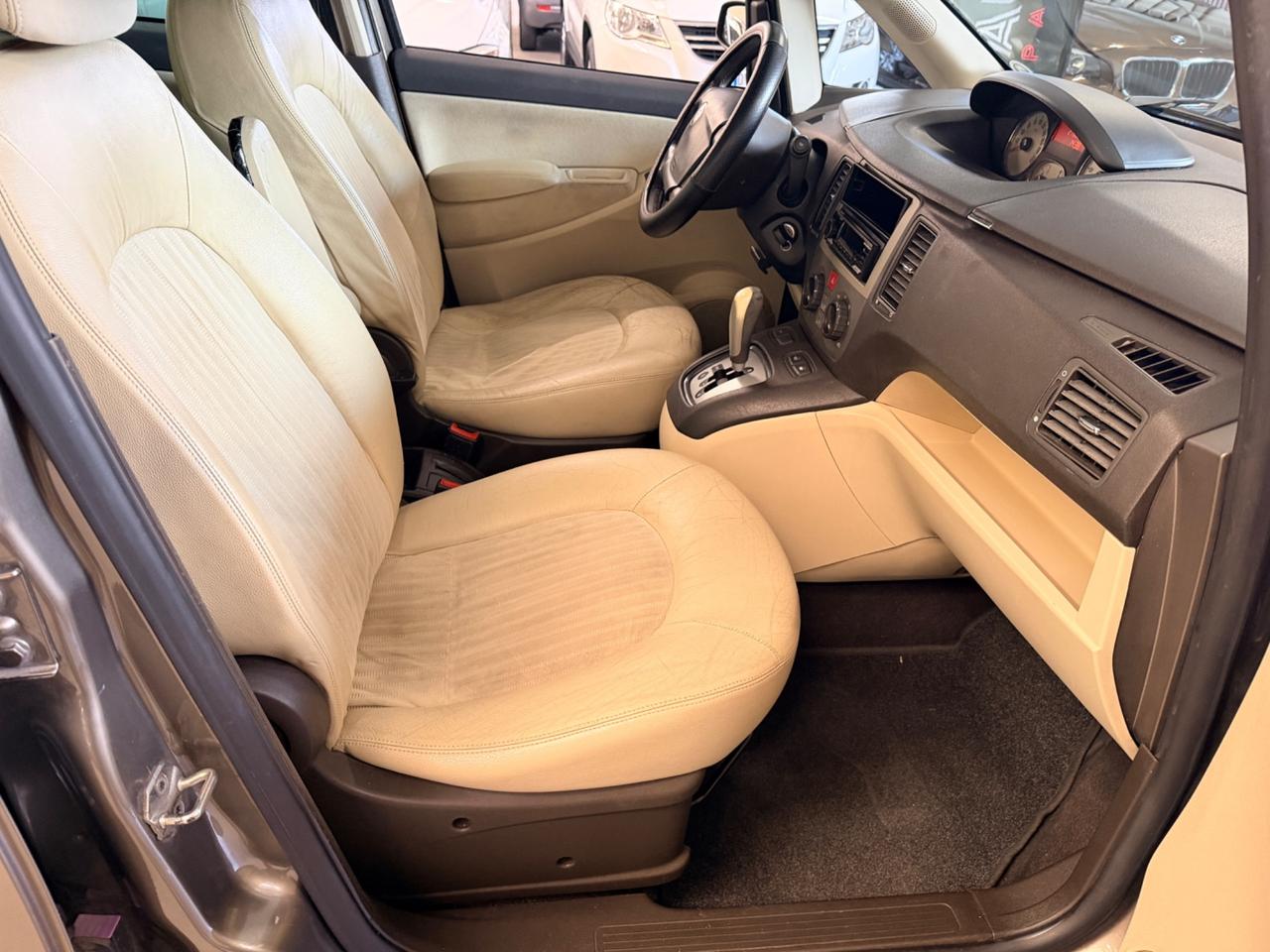 Lancia Ypsilon 1.3 MJT 90 CV Platino