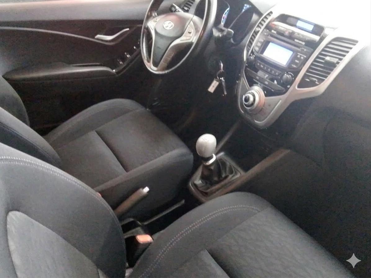 HYUNDAI ix20 - ix20 1.4 CRDI 90 CV Classic