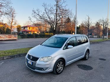 Volkswagen Touran 1.9 TDI 105CV DPF Conceptline