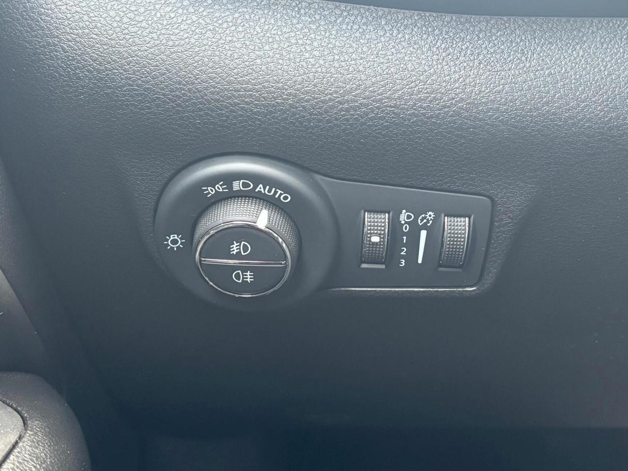 Jeep Compass 1.6 Multijet Limited 08/2022