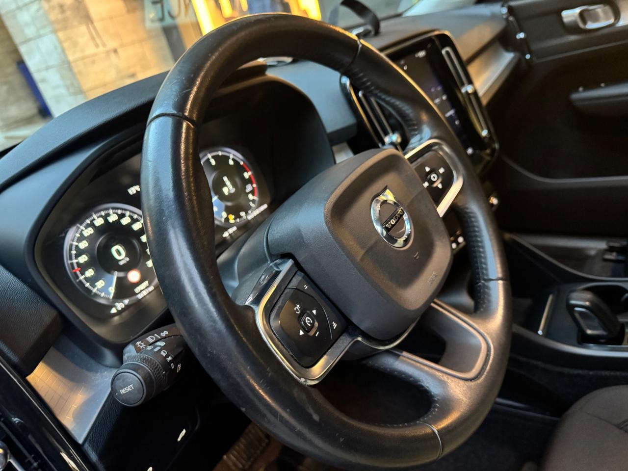 Volvo XC40 D3 2.0D 150cv