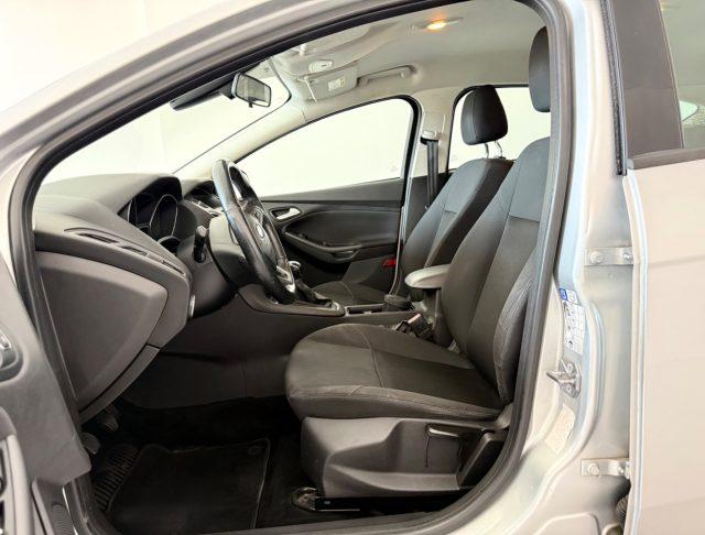 FORD Focus 1.6 120 CV GPL Titanium