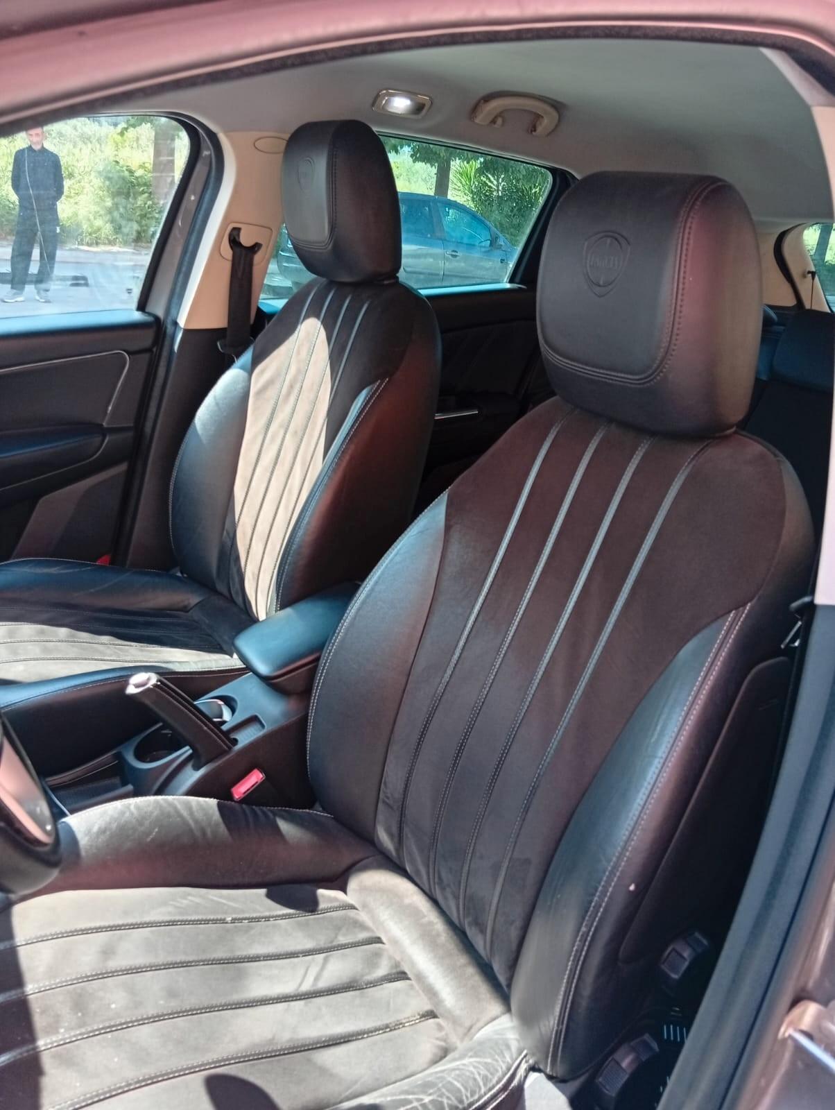 Lancia Delta 1.6 MJT DPF Argento