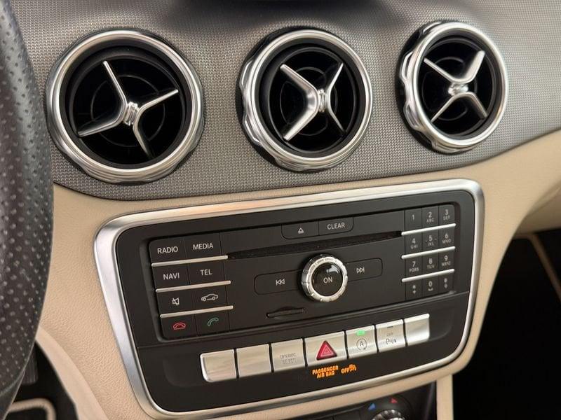 Mercedes-Benz GLA GLA 200 d Sport auto