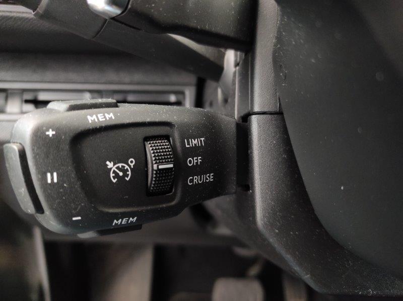 PEUGEOT 3008 2ª serie - 3008 BlueHDi 130 S&S EAT8 Active Business