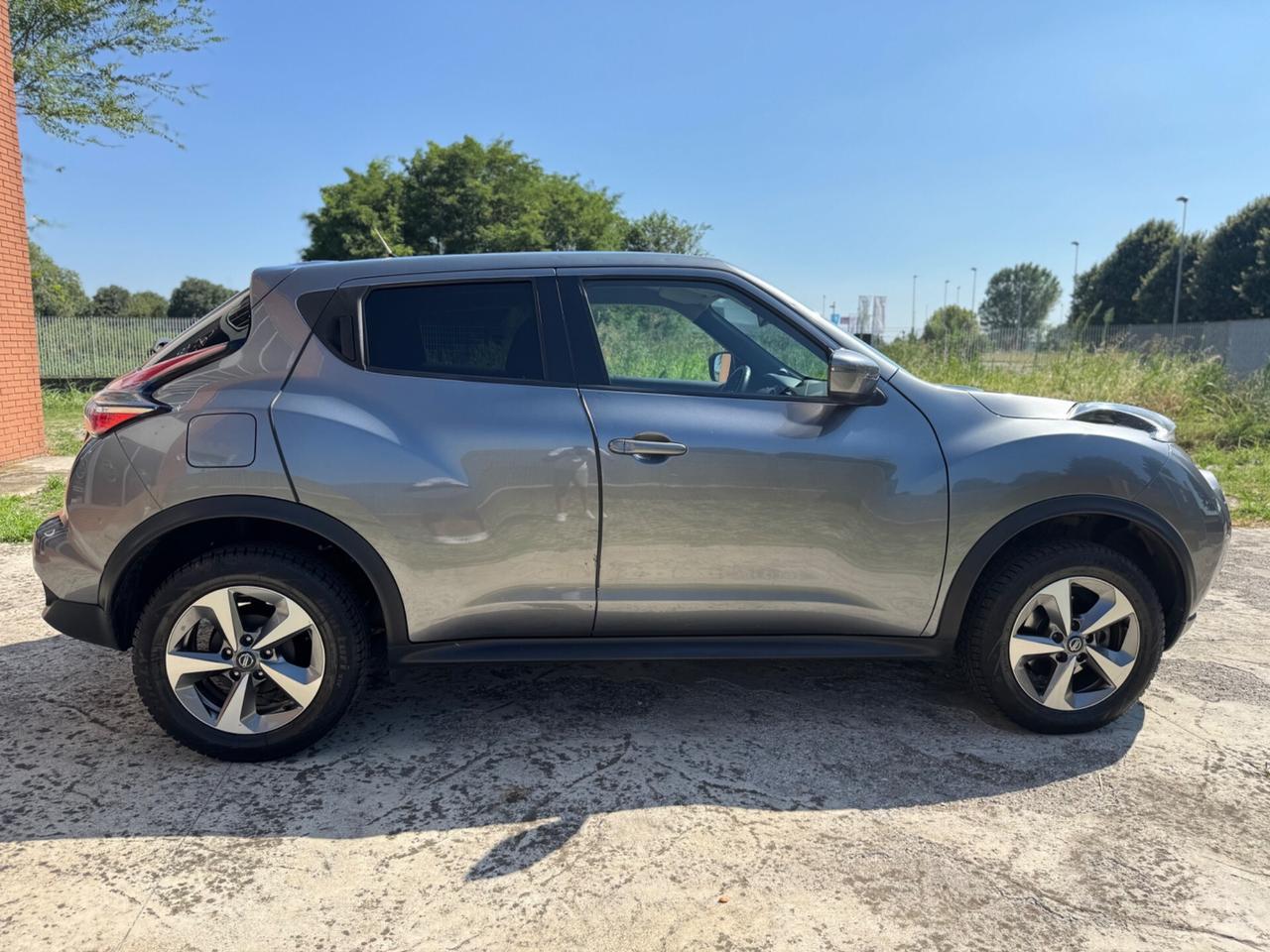 Nissan Juke 1.6 GPL Business