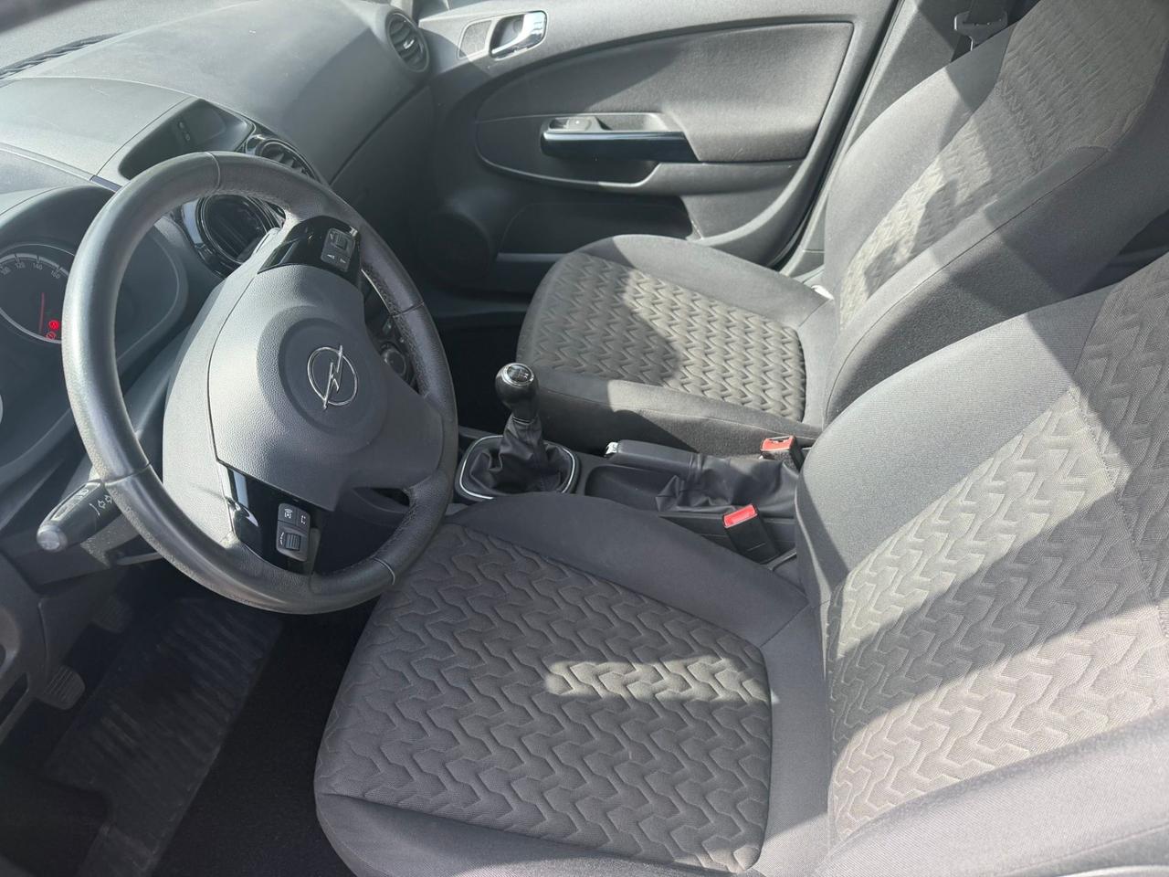 Opel Corsa 1.2 85CV 5 porte GPL-TECH Edition