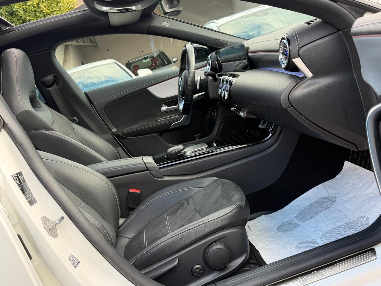 Mercedes-benz CLA 200 D 150 cv. Automatic NIGHT EDITION (Full optional)