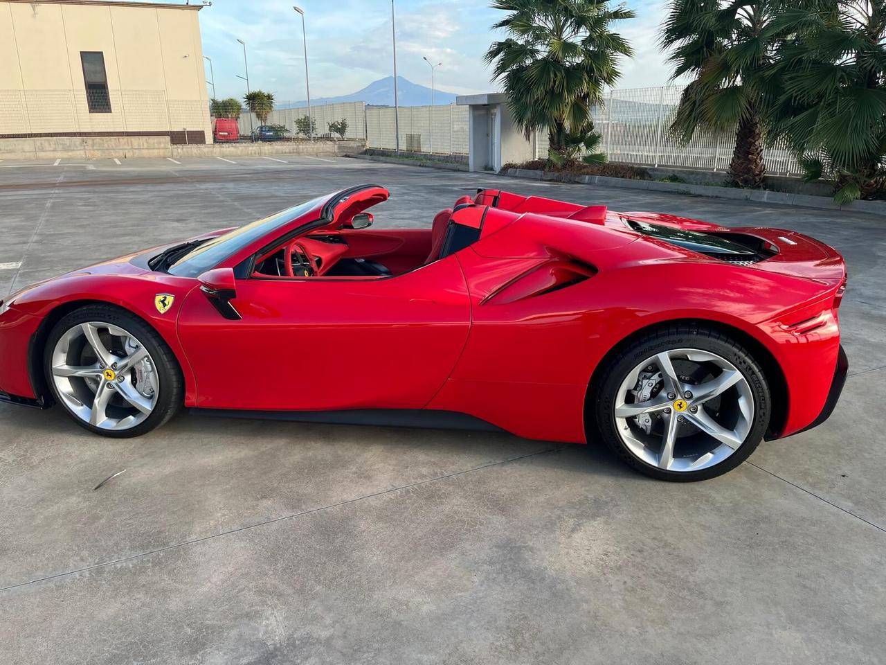 Ferrari SF90 Spider