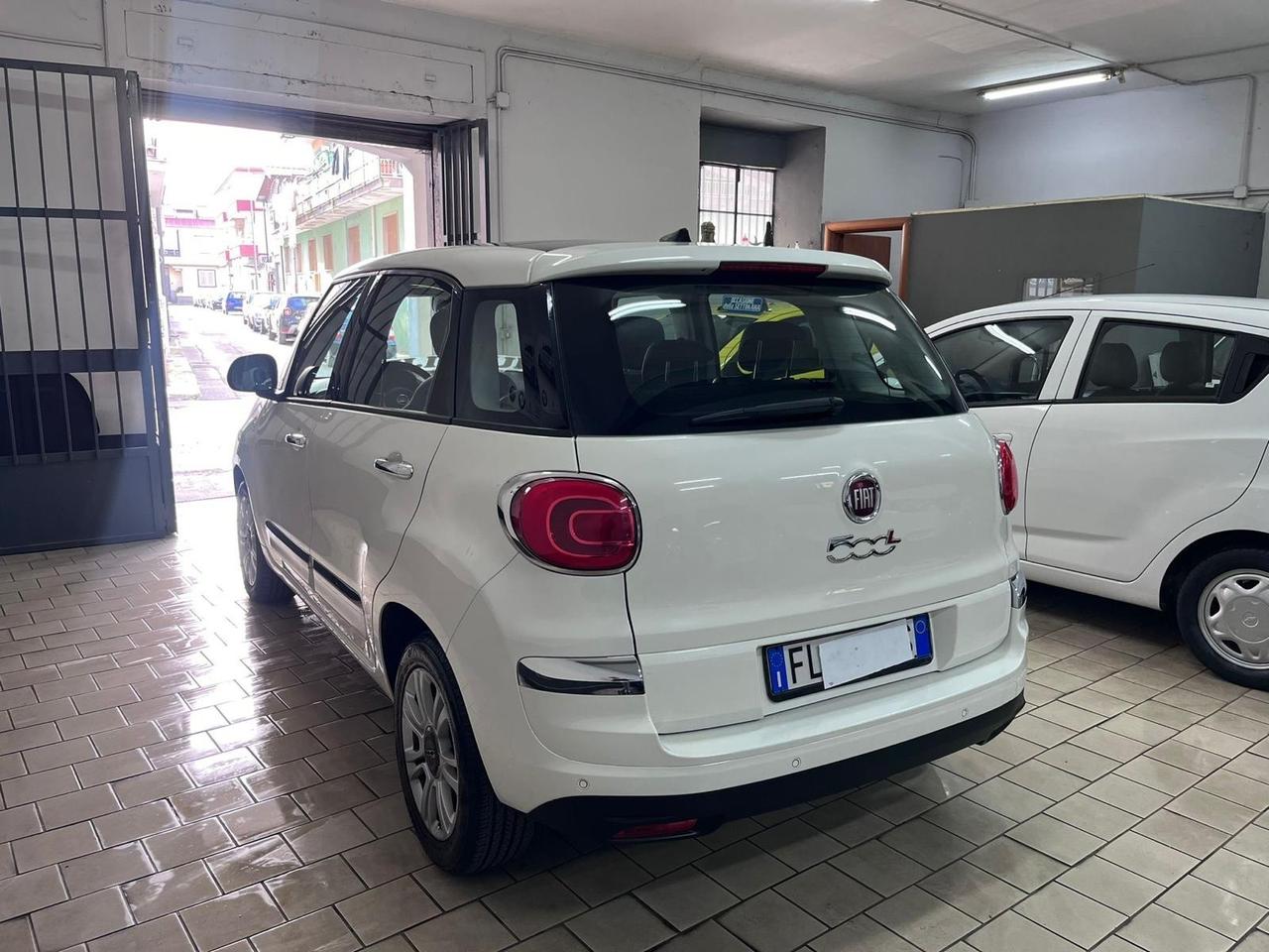 Fiat 500L 1.6 Mjt lounge tetto/nav full