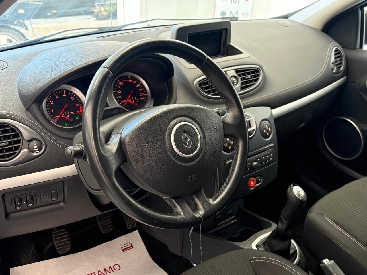 Renault Clio 1.2 COMPRESO TAGLIANDO&DISTRIBUZIONE
