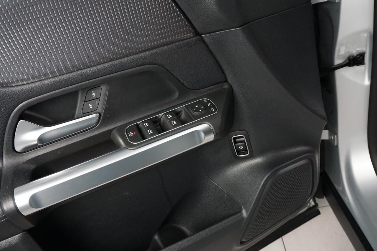 Mercedes-benz GLB 200 d Automatic Sport