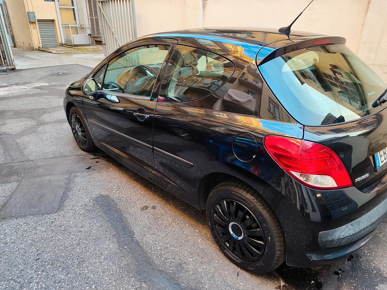 Peugeot 207 1.4 8V 75CV 3p. Energie Sport ECO GPL