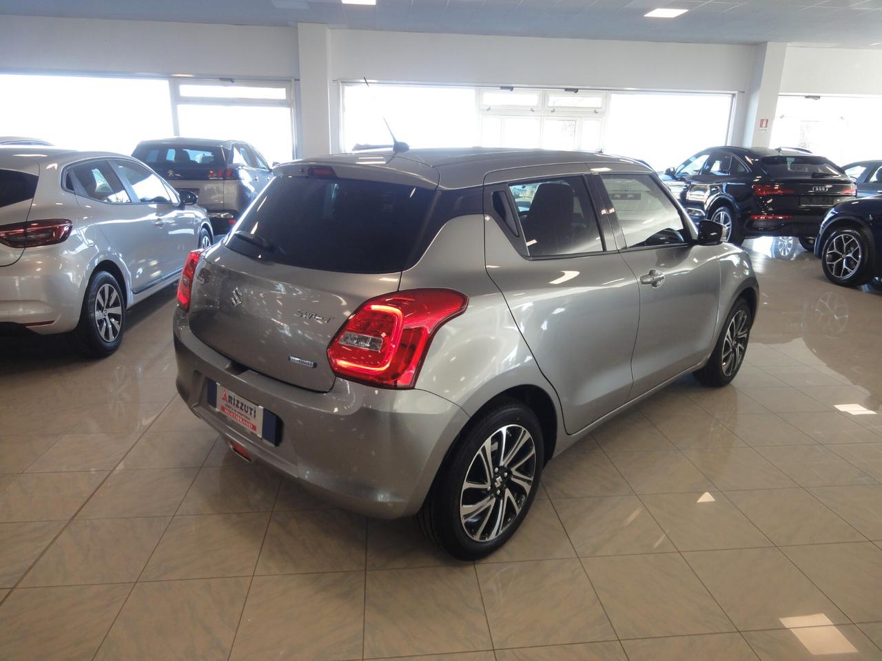 Suzuki Swift 1.2 Hybrid CVT Top Cambio Automatico
