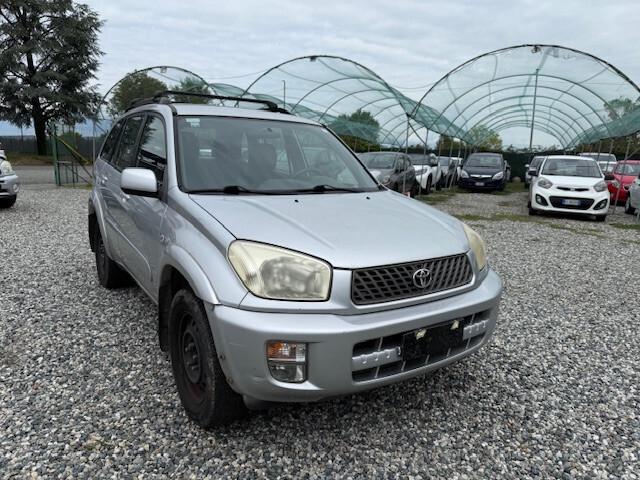 Toyota RAV 4 2.0 PASSO LUNGO GPL - BOMBOLE VALIDE FINO AL 2035
