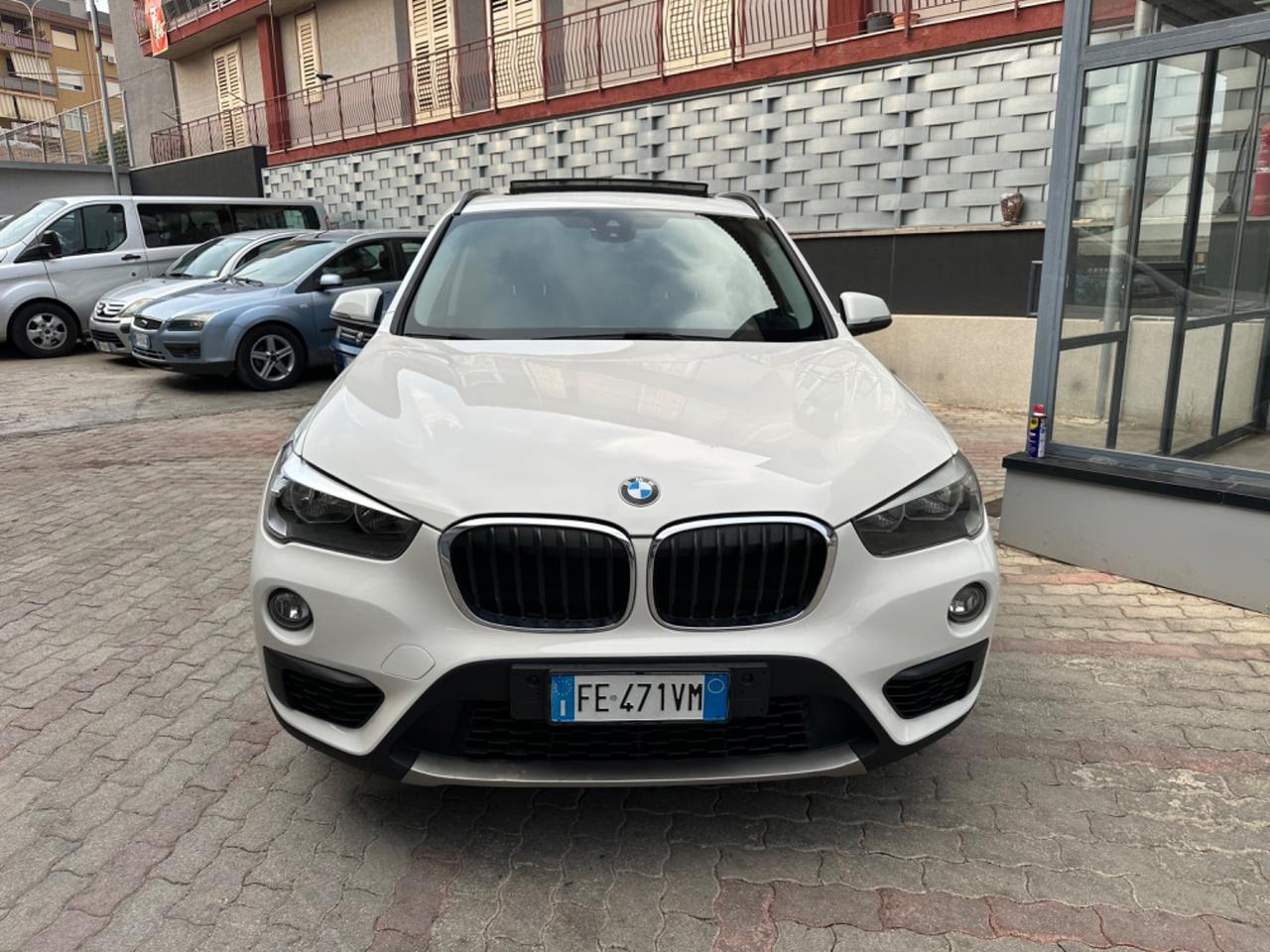 Bmw X1 sDrive18d Advantage Automatico Tetto 2016