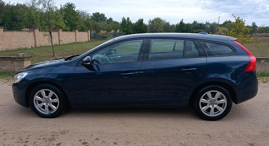 Volvo V60 DRIVe SOLO 129000 KM