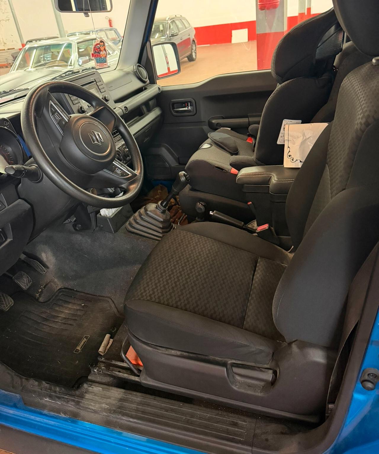 Suzuki Jimny 1.5 5MT PRO (N1)
