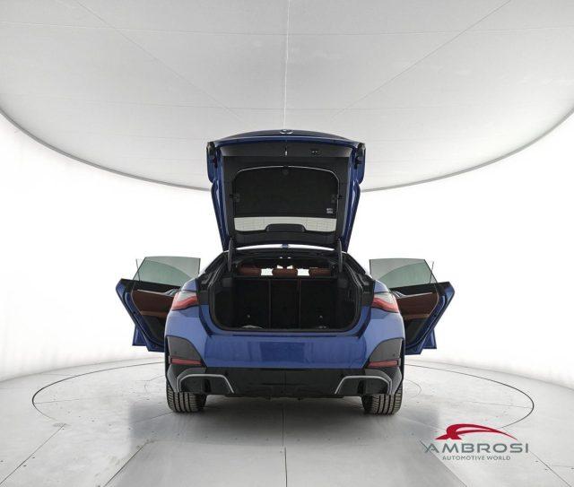 BMW i4 M50