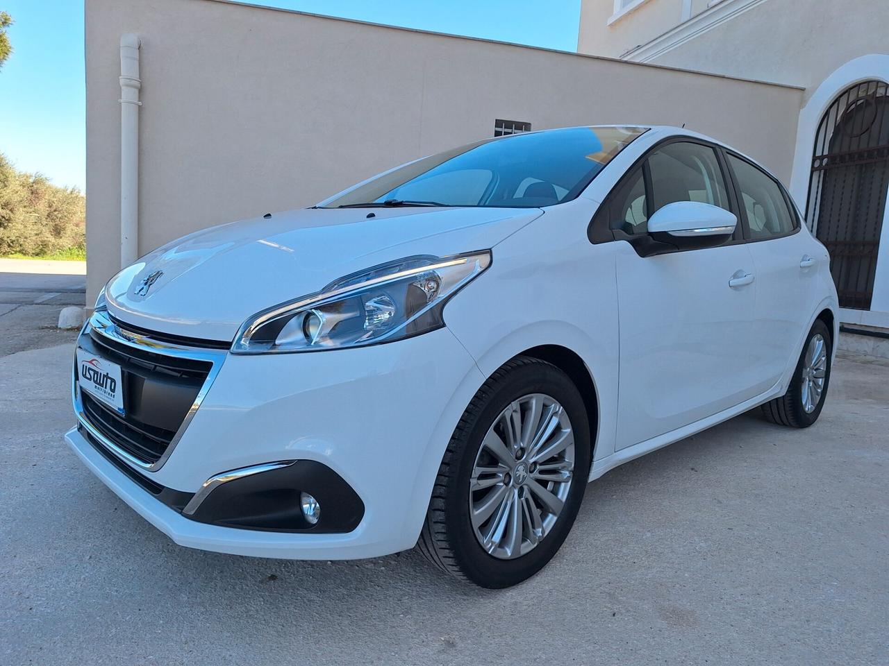 Peugeot 208 1.5 hdi 100 cv NAVI/CARPLAY 2019