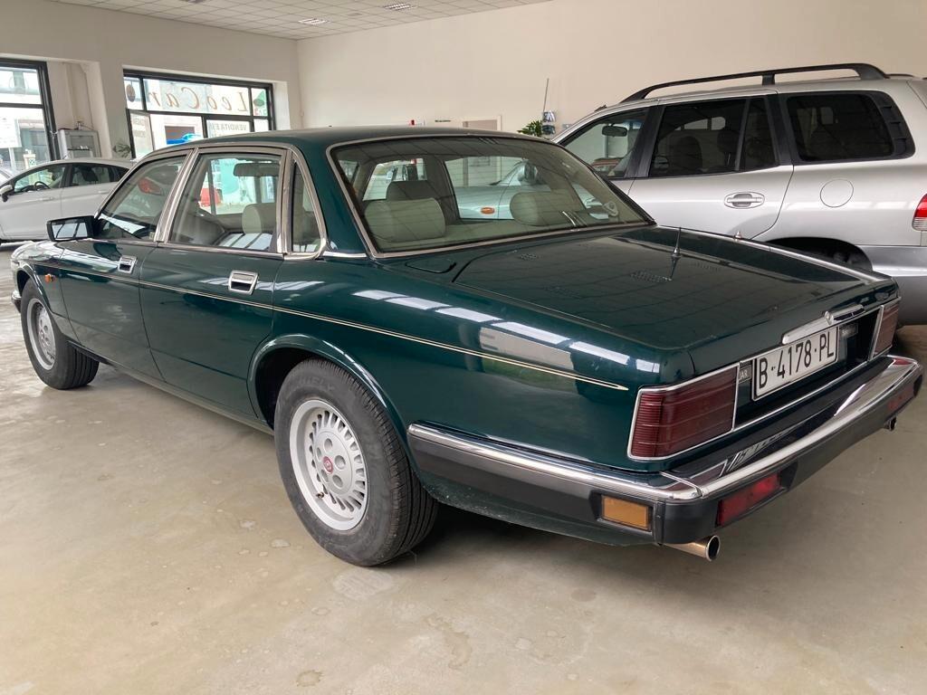 Jaguar XJ Sovereign 3.2 cat automatic