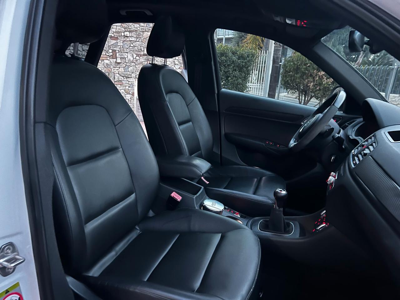 Audi Q3 2.0 TDI 140 CV -2012-TETTO