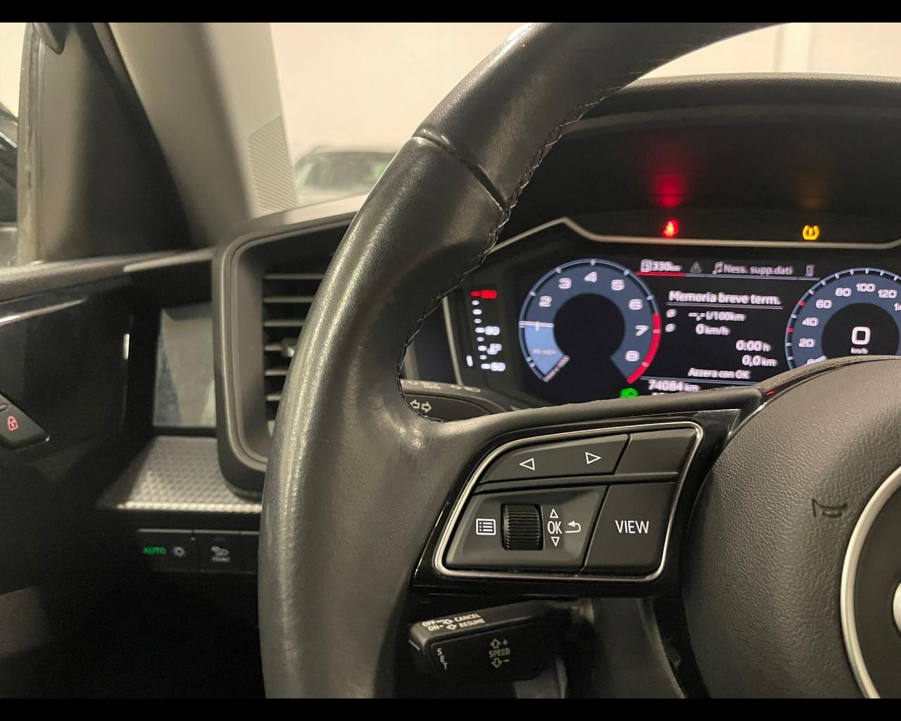 AUDI A1 2ª serie - A1 SPB 30 TFSI Admired