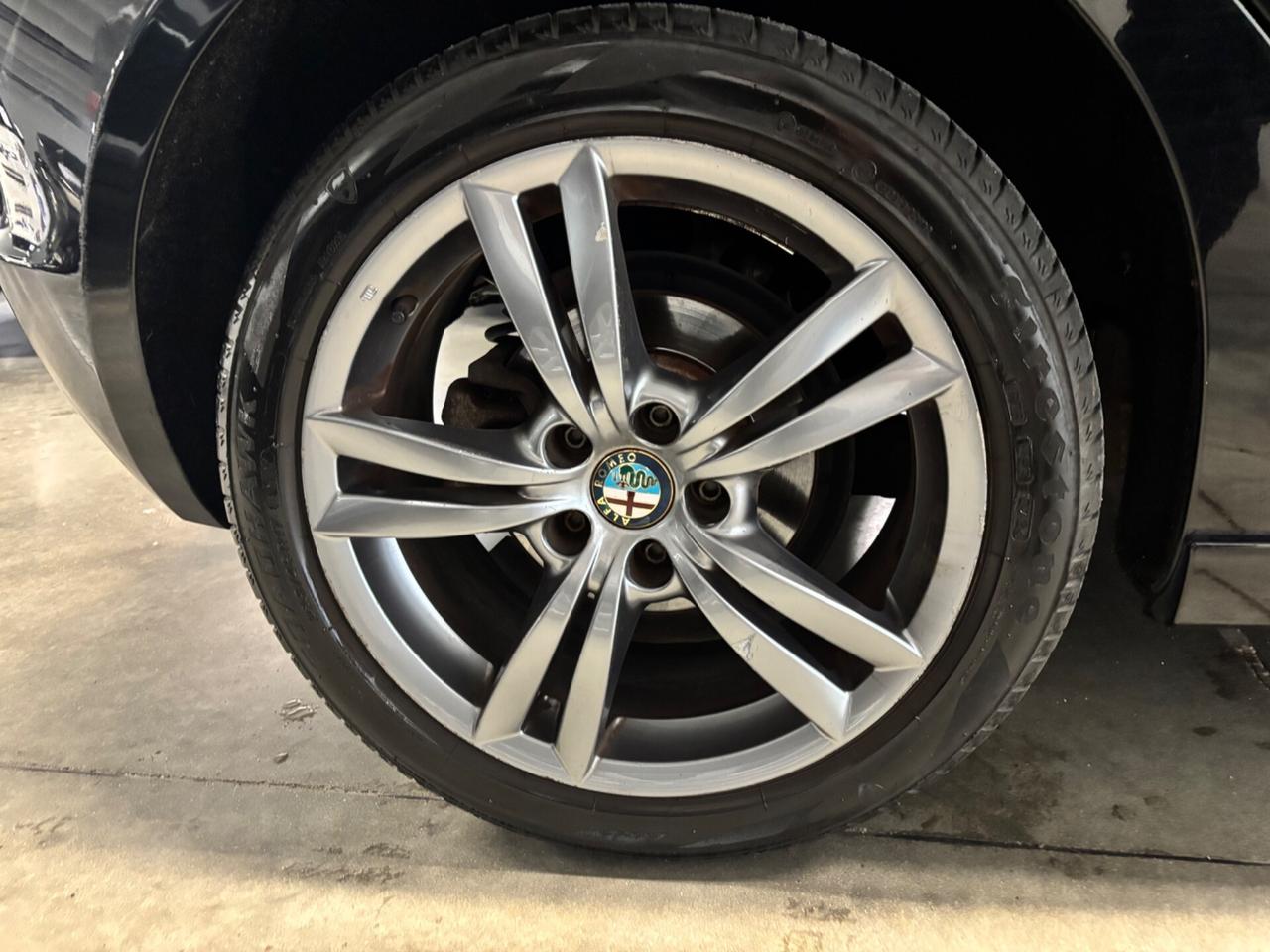 Alfa Romeo Giulietta 1.6 JTDm-2 OK NEOPATENTATI