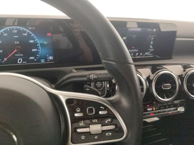 Mercedes-Benz Classe A - W177 2018 Diesel A 180 d Sport auto