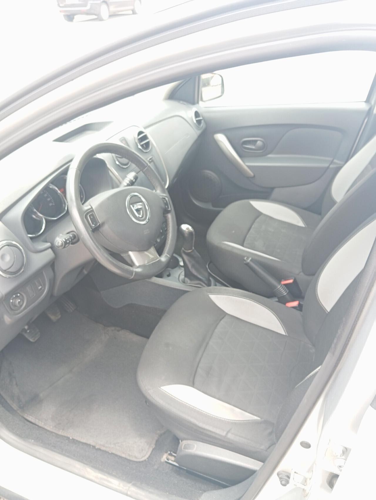 DACIA Sandero Stepway Prestige 1.5 dCi – 2016 – Unico Proprietario