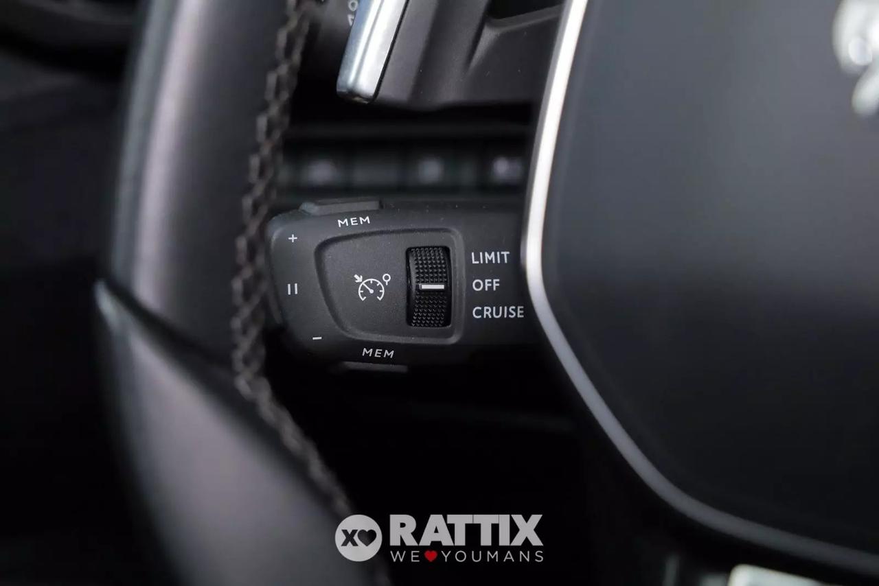 Peugeot 3008 1.6 Hybrid4 Phev 300CV Allure Pack e-EAT8
