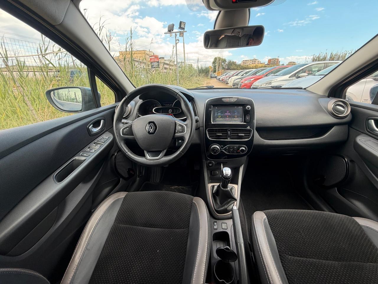 RENAULT CLIO 1.5 DCI 90CV ANNO 2017 GARANTITA
