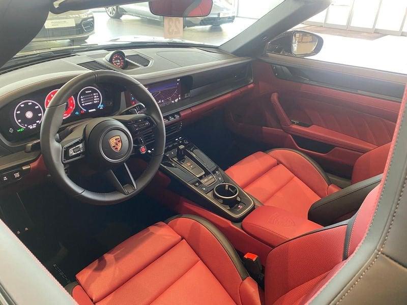 Porsche 911 992.2 Targa 4 GTS PDK - IVA Esposta
