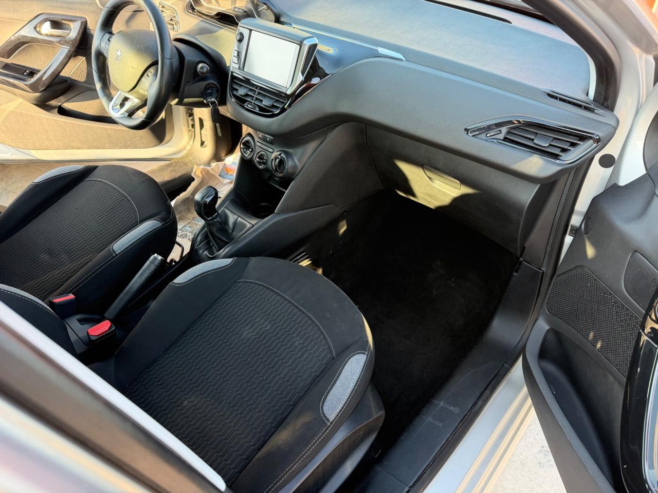 Peugeot 208 BlueHDi 75 5 porte Allure