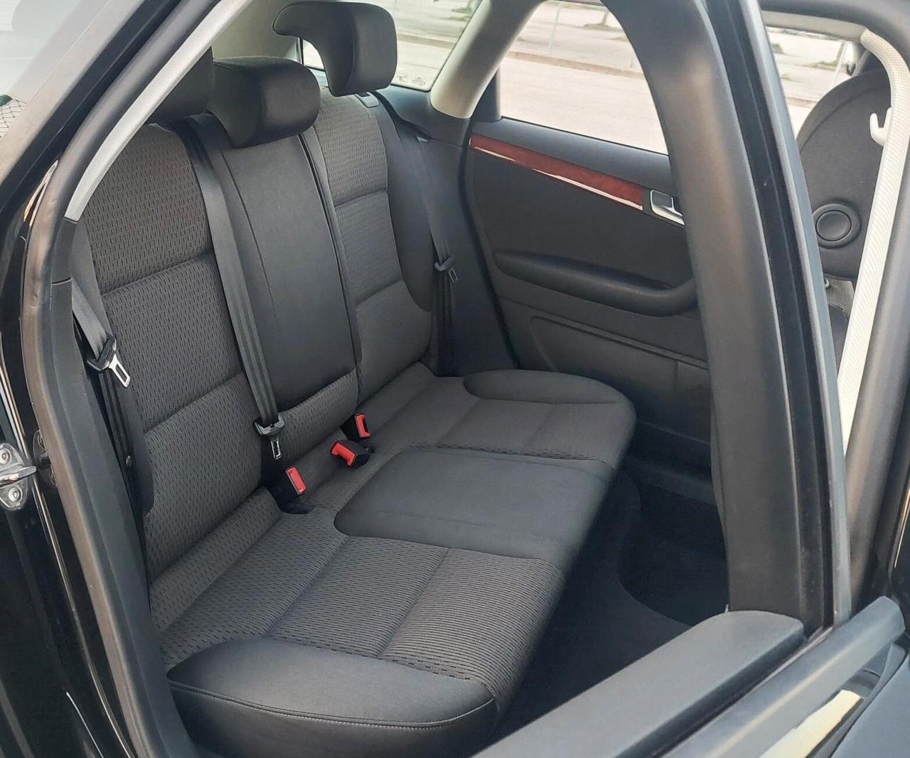 AUDI A3 SPORTBACK S.TRONIC -2.0 CAMBIO AUTOMATICO