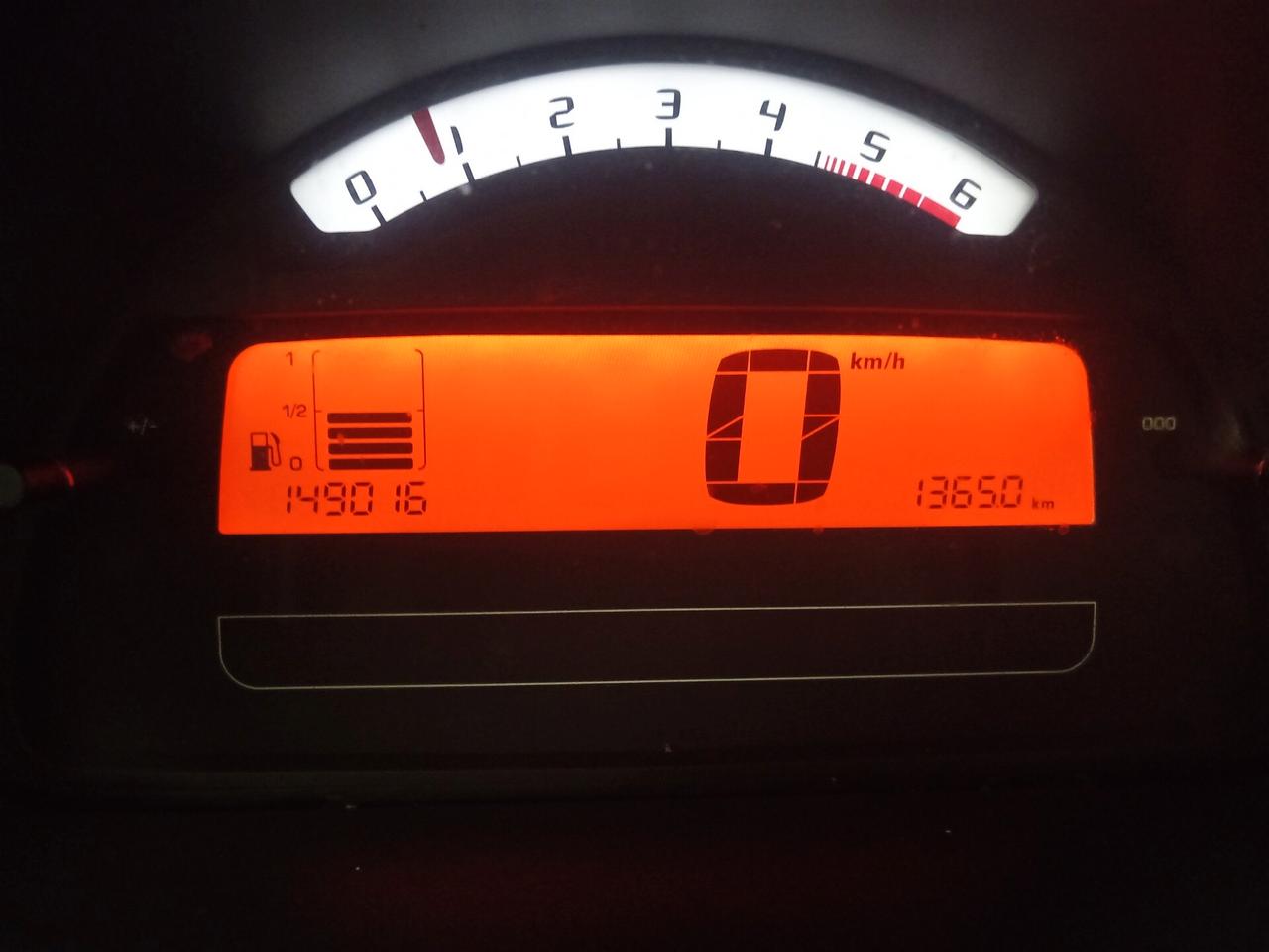Citroen C3 1.4 HDi 70CV airdream Gold by Pinko